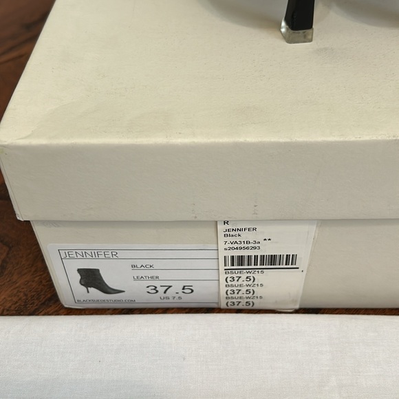 Revolve Black Suede Studio Jennifer Bootie in Black Sz 37.5 - Picture 6 of 6